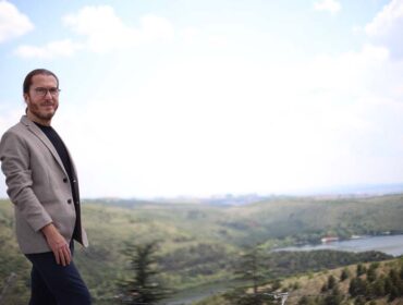 Prof Dr Emrah Altıparmak (23)