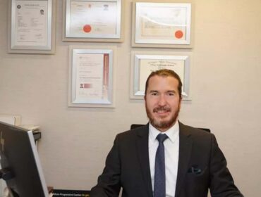 Prof Dr Emrah Altıparmak (28)